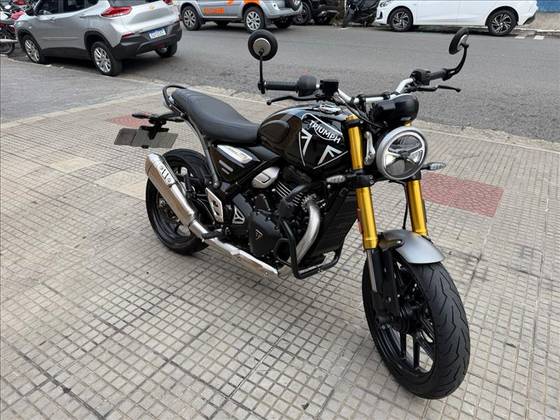 TRIUMPH SPEED 400 